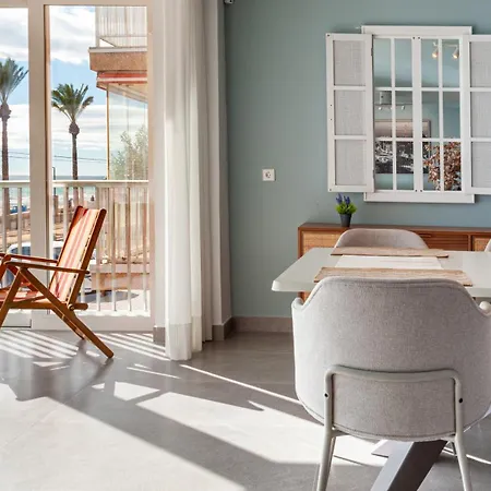 Sohosuites Campello Apartment