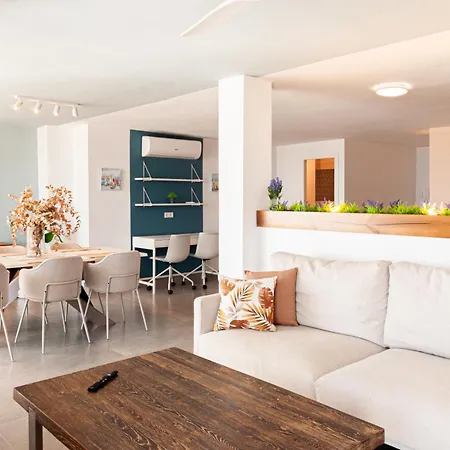 Sohosuites Campello * El Campello